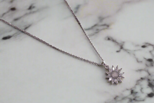 Turi Bloom Necklace - Silver